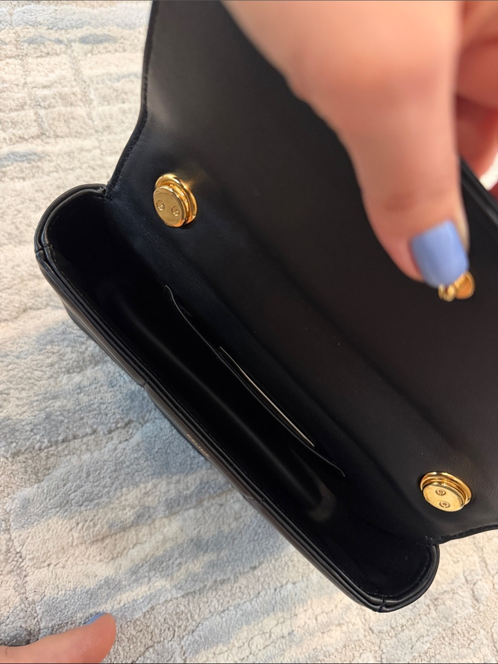 Celine Matelasse MonochromeQuilted Leather Shoulder Bag in Black with Gold Chain - Picture 13 of 15